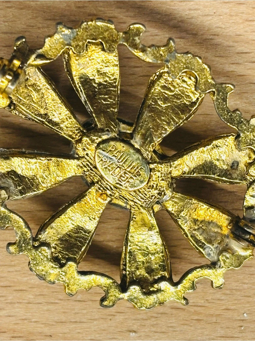 Vintage Gold-Flower Brooch with Opalescent Cabochon